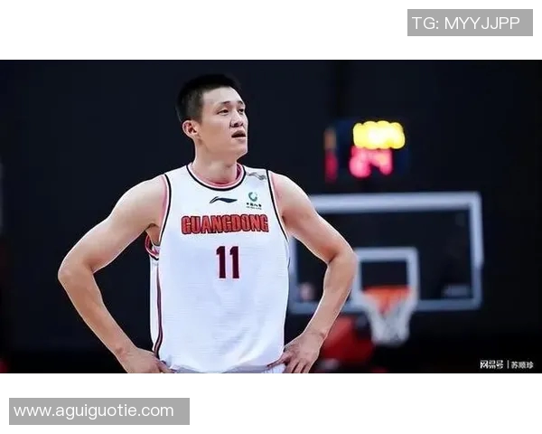 周鹏：从篮球场上的传奇到生活中的坚韧榜样，见证奋斗与荣耀的旅程