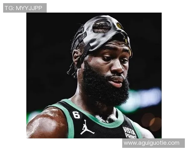 戴森丹尼尔斯：新星崛起与未来篮球之路的探索与挑战