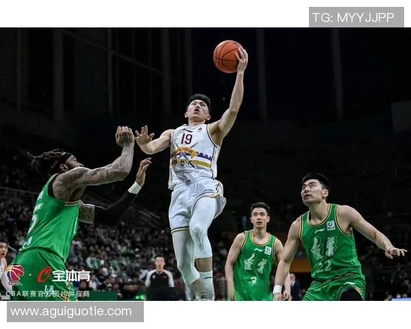 CBA激战辽宁队迎战北控队全力争胜展现篮球魅力