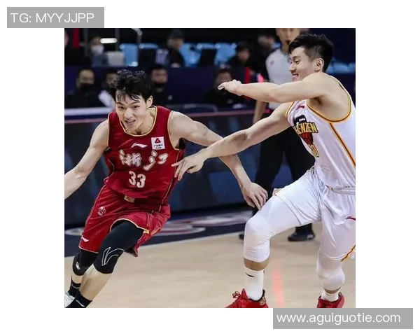 上海对阵深圳CBA直播视频全程回放及精彩瞬间分析