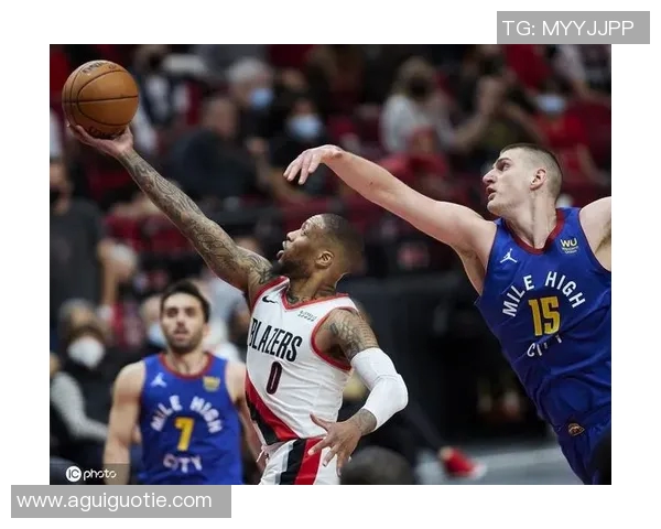 今日掘金与开拓者激战正酣谁能在这场对决中笑到最后