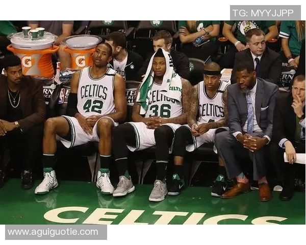 凯尔特人客场挑战鹈鹕全力争胜期待精彩对决