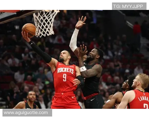 开拓者与火箭的激烈对决分析及比赛精彩瞬间回顾