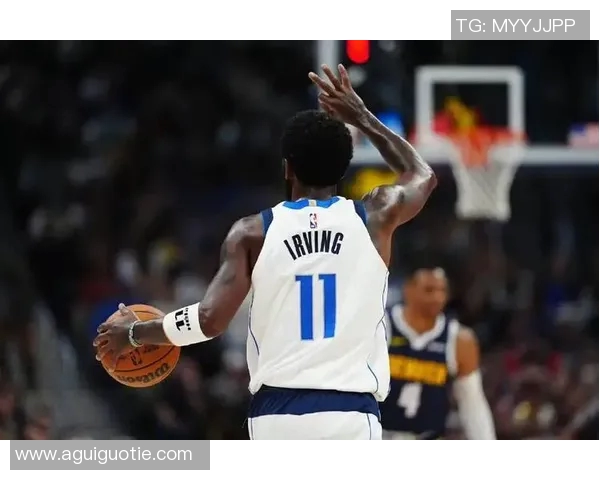 欧文新鞋发布会引发争议踩踏耐克Logo艺术与商业的边界何在